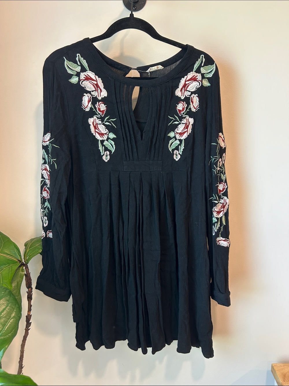 Black Floral Embroidered Women's Dress